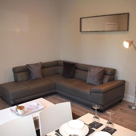 Kelpies Serviced Apartments- Victoria ฟัลเคิร์ก ภายนอก รูปภาพ