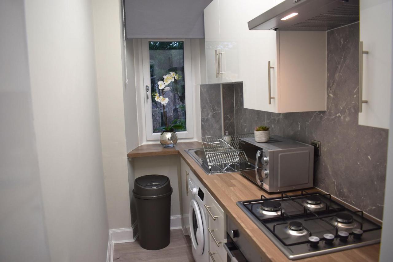 Kelpies Serviced Apartments- Victoria ฟัลเคิร์ก ภายนอก รูปภาพ